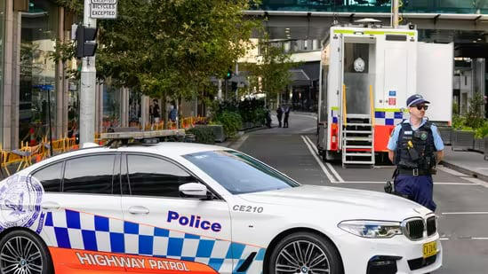 სიდნეიში ეკლესიაში მამაკაცმა რამდენიმე ადამიანი ცივი იარაღით დაჭრა