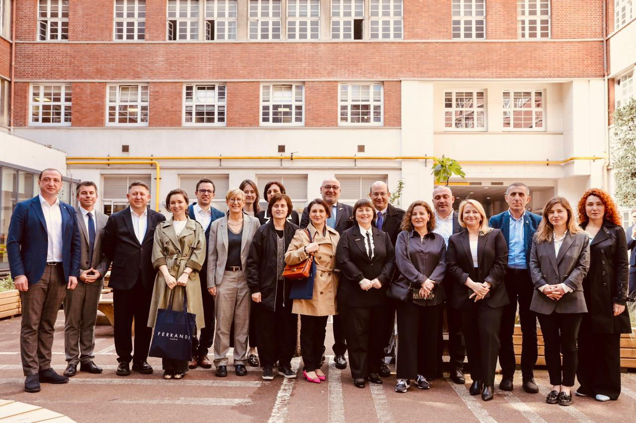 ბსუ-ს რექტორი FERRANDI Paris-ის მასპინძლობის უმაღლეს სკოლაში იმყოფებოდა