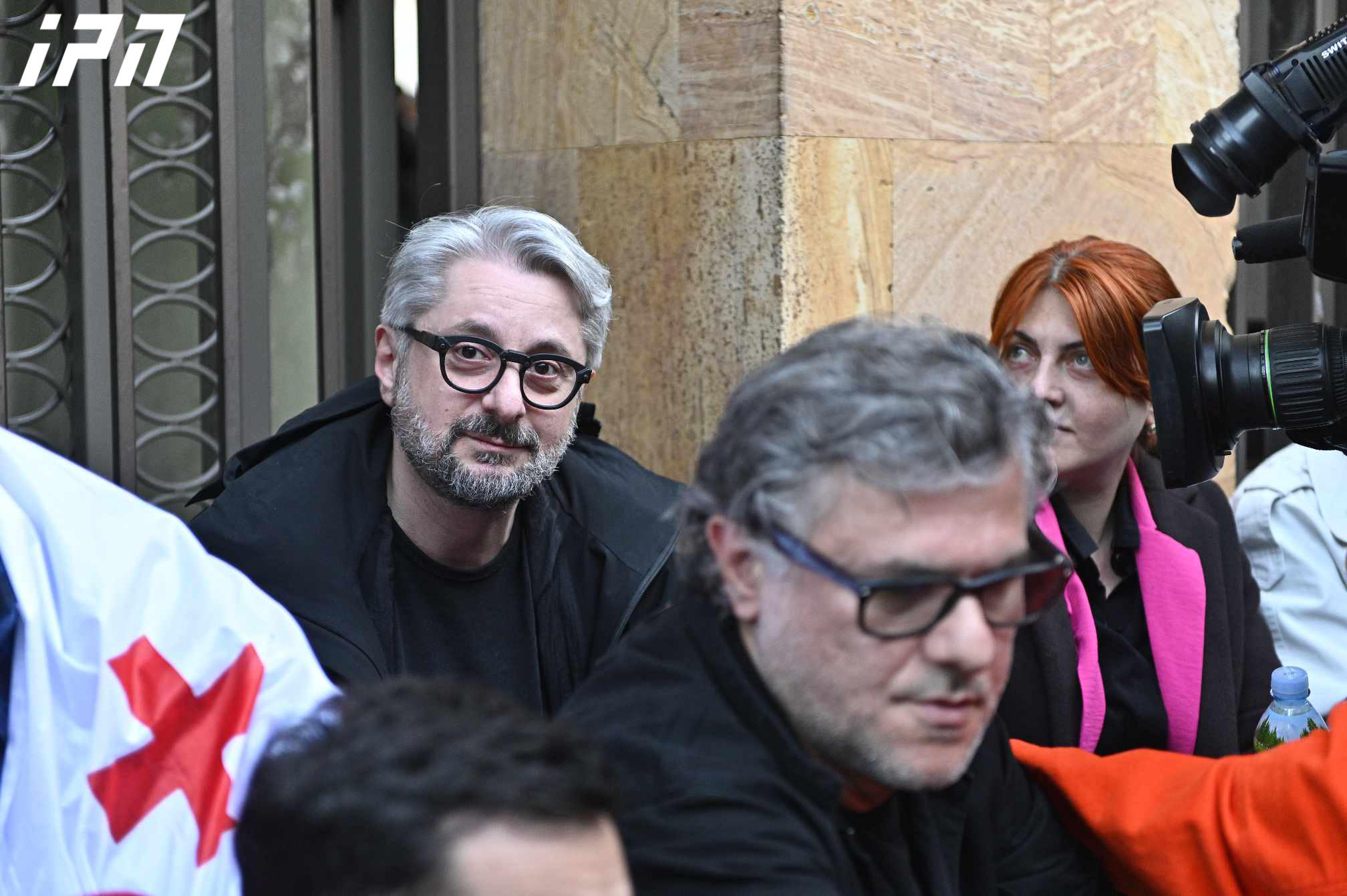 ნიკა გვარამია - აქ ვიდგებით, რადგან თუ სამშობლოს ღალატის შესახებ კანონს მიიღებენ, უნდა გამოვიდნენ და დაგველაპარაკონ - დუმილის უფლებას არ გამოვაყენებინებთ