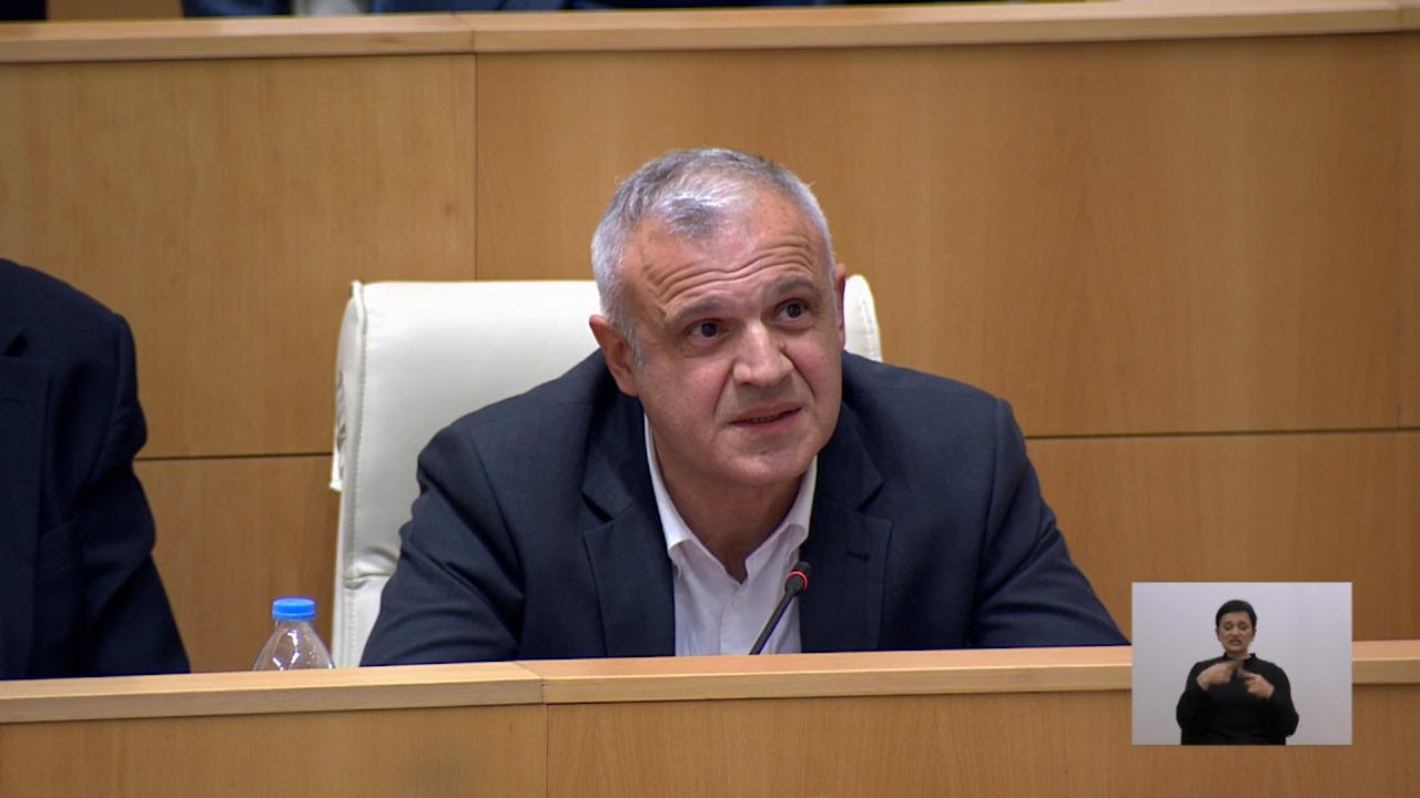 თემურ ჯანაშია მდინარაძეს - როგორც აღნიშნეთ, კანონის მეორედ შემოტანის მიზანი ხელისუფლების შეხვედრები იყო დონორ ორგანიზაციებთან - თუ შეგიძლიათ დაასახელოთ ვის ჰქონდა შეხვედრები და ვინ იყვნენ დონორი ორგანიზაციები?