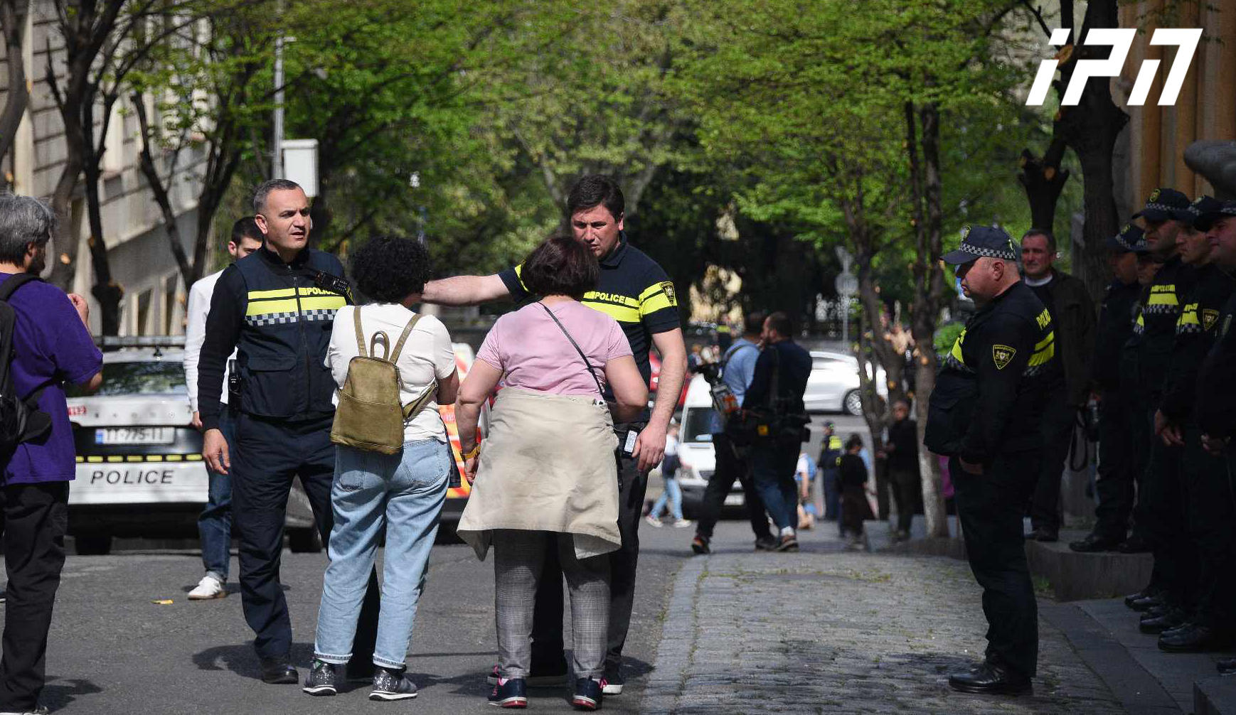 სპეციალური საგამოძიებო სამსახურის განცხადებით, საპროტესტო აქციისას სამართალდამცავების მხრიდან სამსახურებრივი უფლებამოსილების ძალადობით გადამეტების შესაძლო ფაქტებთან დაკავშირებით გამოძიება მიმდინარეობს