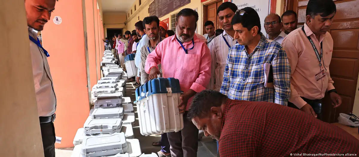 ინდოეთში საპარლამენტო არჩევნები მიმდინარეობს