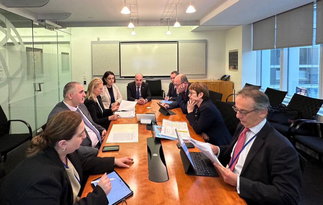 ფინანსთა მინისტრი ლაშა ხუციშვილი ევროპის რეკონსტრუქციისა და განვითარების ბანკის პრეზიდენტს შეხვდა