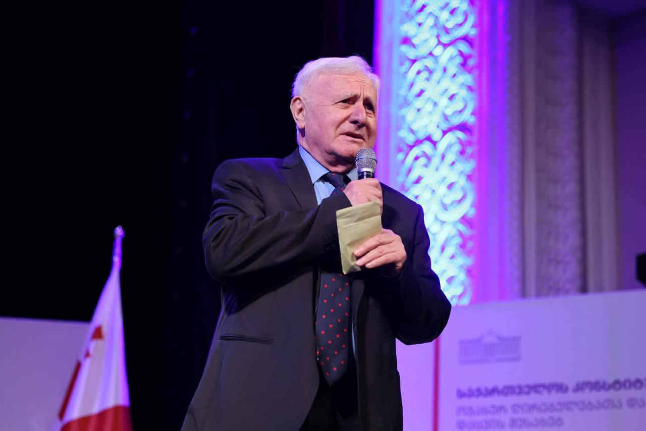 ფრიდონ ინჯია - როდესაც რამე  მისაღები და საჭიროა ჩემი ქვეყნისთვის, მავიწყდება ჩემი ოპოზიციონერობა,  მხარს ვუჭერ საკონსტიტუციო  ცვლილებებს - სკოლაში უნდა ისწავლებოდეს საგანი „ქართული ღირებულებები"