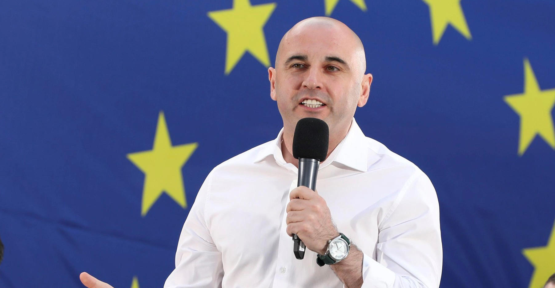 ლევან ხაბეიშვილი - ივანიშვილი და მისი ხელისუფლება იძულებულს ხდის ჩვენს პარტნიორებსა და მეგობრებს უმძიმესი ნაბიჯები გადადგან - დამთავრდა სახლში პულტებით ტელევიზორთან ჯდომის დრო, საქართველოს აუქმებს ივანიშვილი