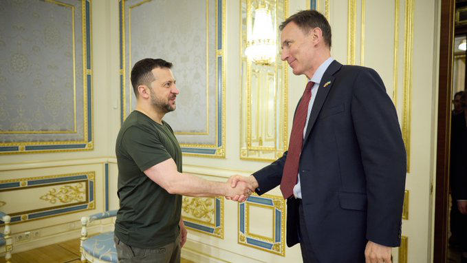 ვოლოდიმირ ზელენსკი კიევში დიდი ბრიტანეთის ფინანსთა მინისტრს შეხვდა