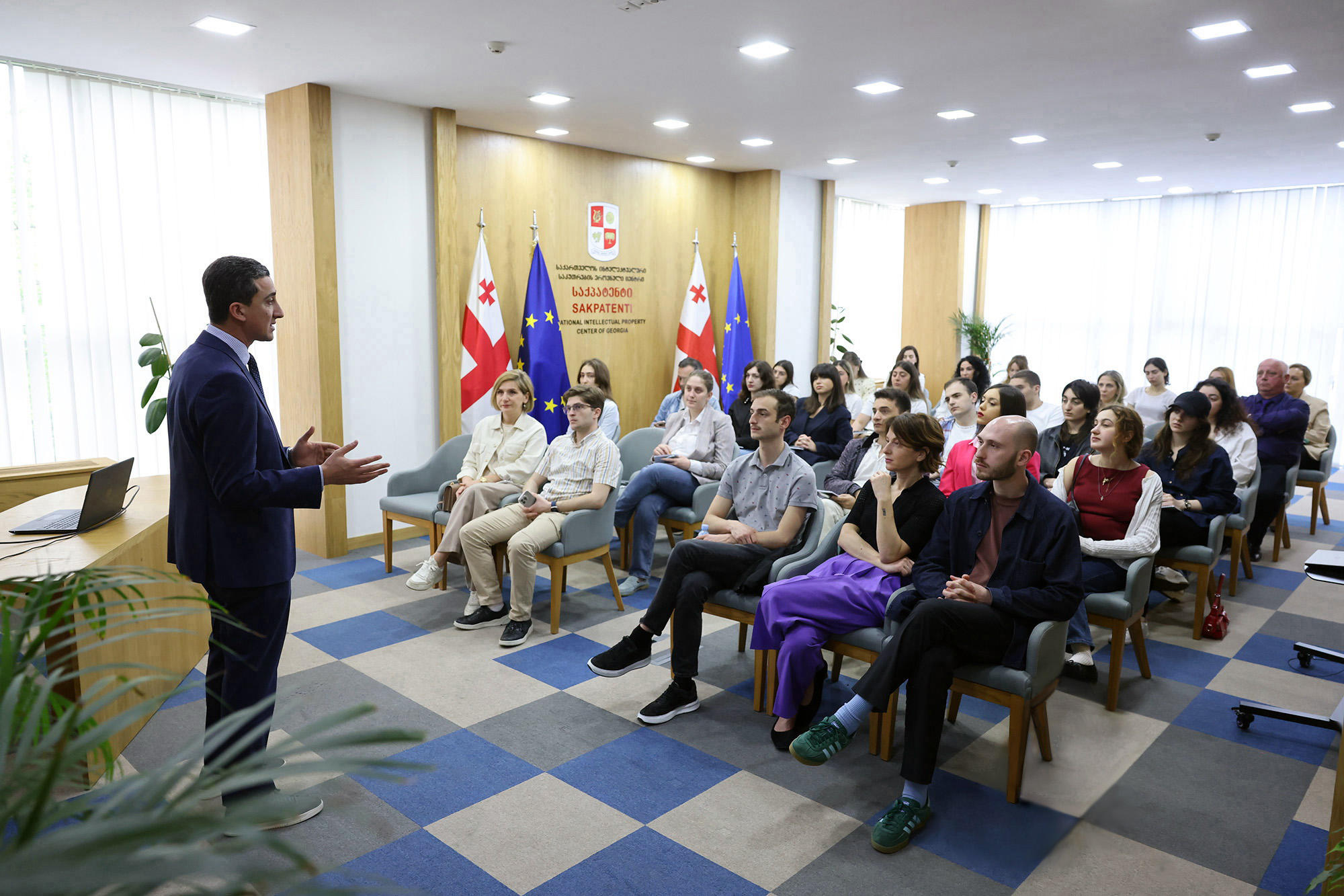 ინტელექტუალური საკუთრების მსოფლიო დღის აღსანიშნავად საქპატენტმა სტუდენტებს საქართველოს 13 უნივერსიტეტიდან უმასპინძლა