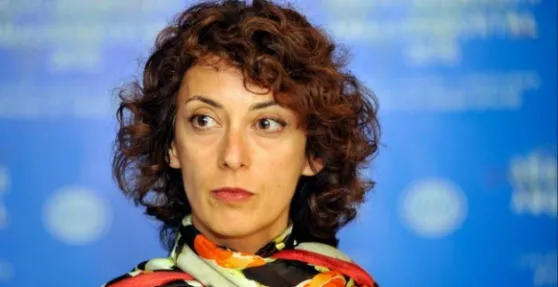 ნატალი საბანაძე - პიროვნებები, რომლებმაც საკუთარი საეჭვო ბიზნეს საქმეებისთვის ჩვენი რუსეთის „ნაცრისფერ სივრცედ” გადაქცევა გადაწყვიტეს, უნდა დაისაჯონ! - თუ მსოფლიო კიდევ ერთხელ გაიყოფა რკინის ფარდით, დაგვეხმარეთ ბრძოლაში, რომ არასწორ მხარეს არ აღმოვჩნდეთ