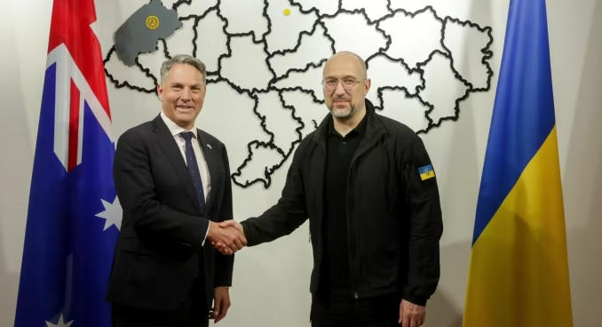 ავსტრალია უკრაინას 100 მილიონი დოლარის ღირებულების სამხედრო დახმარებას გამოუყოფს