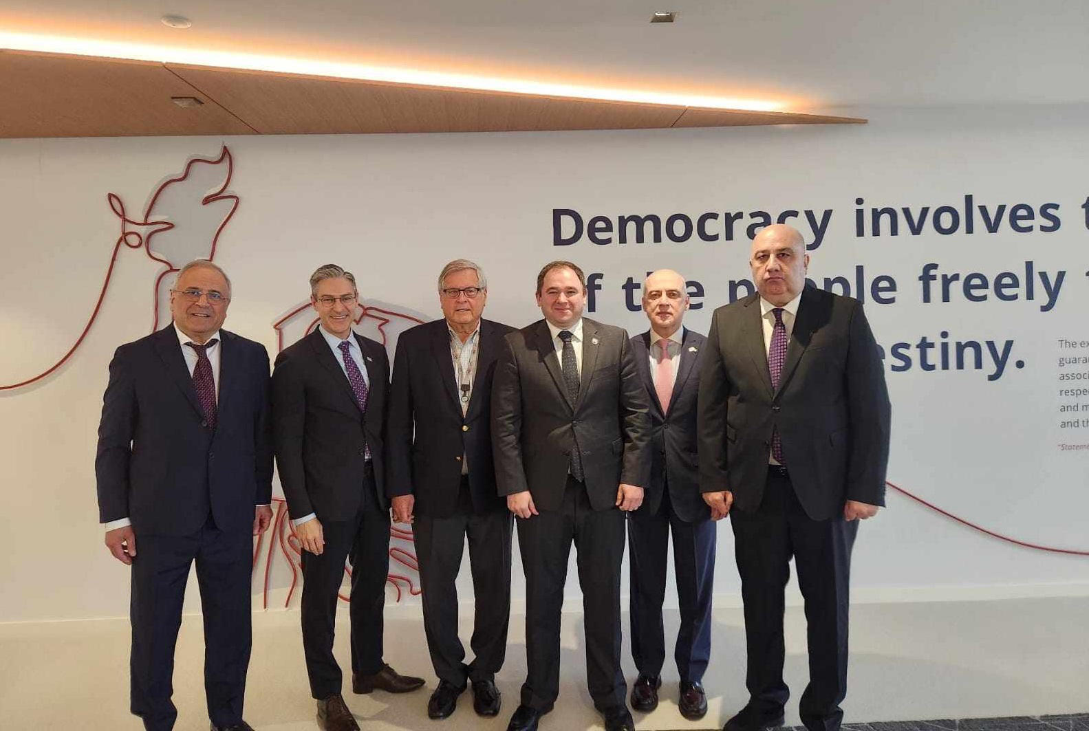 პარლამენტის საგარეო ურთიერთობათა კომიტეტის დელეგაცია აშშ-ს დემოკრატიის ეროვნული ფონდის (NED) წარმომადგენლებს შეხვდა
