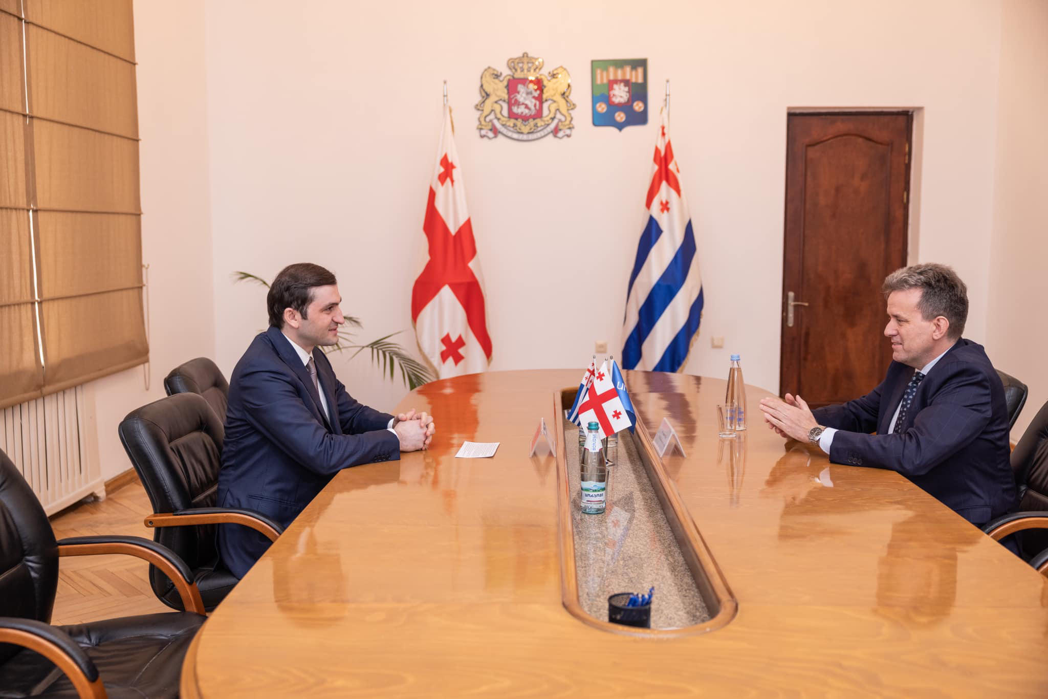 თორნიკე რიჟვაძე გაეროს ბავშვთა ფონდის (UNICEF) საქართველოს ოფისის ხელმძღვანელს იესპერ მოლერს შეხვდა