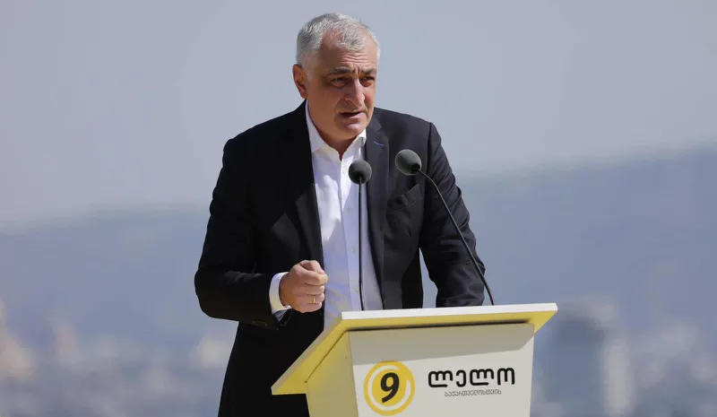 მამუკა ხაზარაძე ბიძინა ივანიშვილს - პირადად მოგეთხოვებათ შენ და შენს დამქაშებს კანონის სრული სიმკაცრით - რუსულად მართვა და ტერორი საქართველოში არ გაგივა! მოემზადე მოსკოვში წასასვლელად