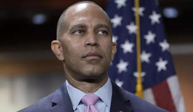 Хаким Джеффрис – Владимир Путин вторгся в Грузию, но не остановился в Грузии, Путин не остановится и в Украине – Он хочет восстановить Советский Союз