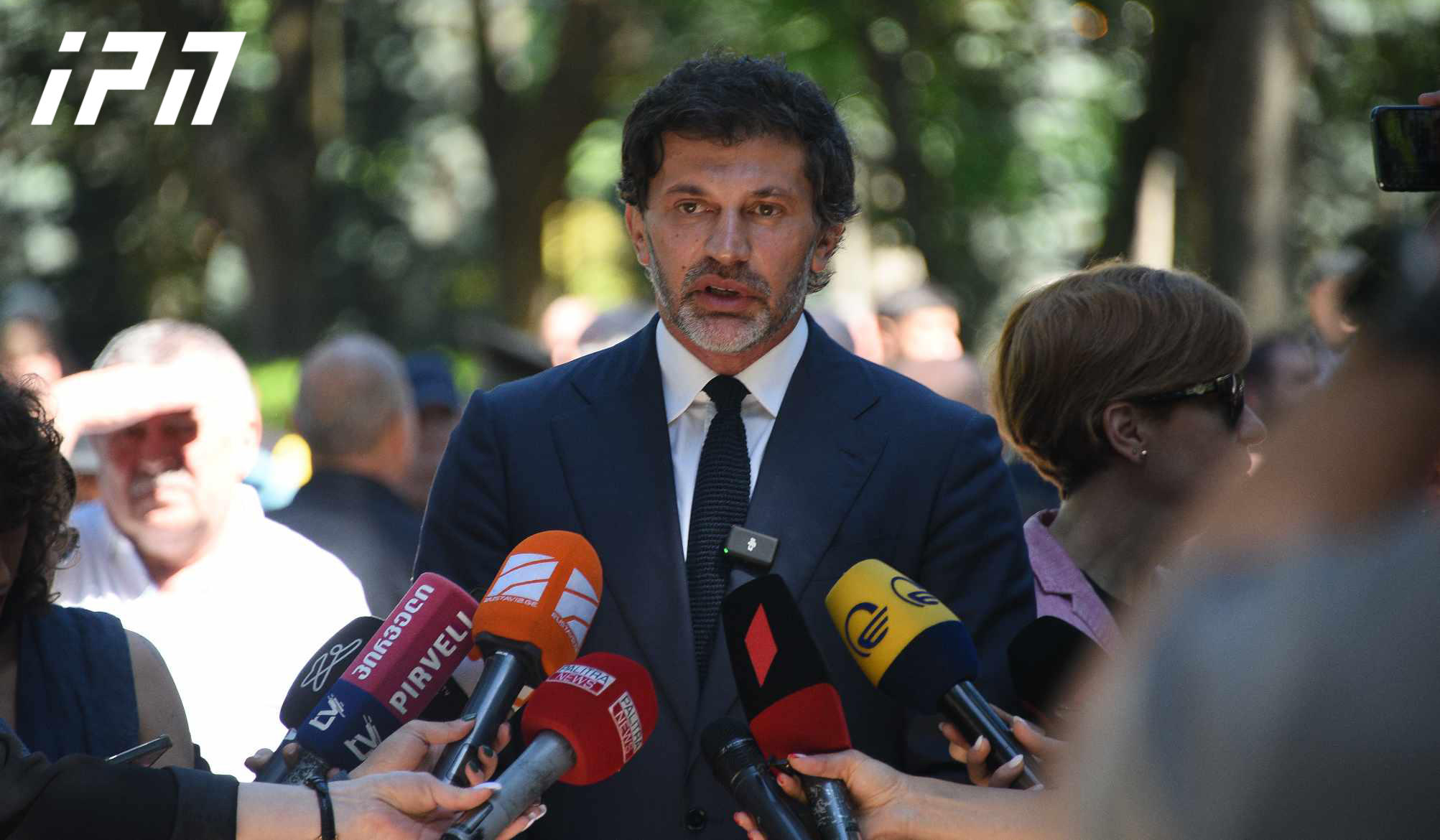 კახა კალაძე - არასდროს ვიკადრებ, ვიღაცას განსხვავებული აზრი ჰქონდეს და მას დავემუქრო ოჯახით, შვილებით, შეურაცხყოფა მივაყენო - მე მომიწია შემეცვალა ტელეფონი, მაგრამ არ გამითიშავს, ყველა ნომრის იდენტიფიცირება ხდება, ვინ არიან ეს ადამიანები