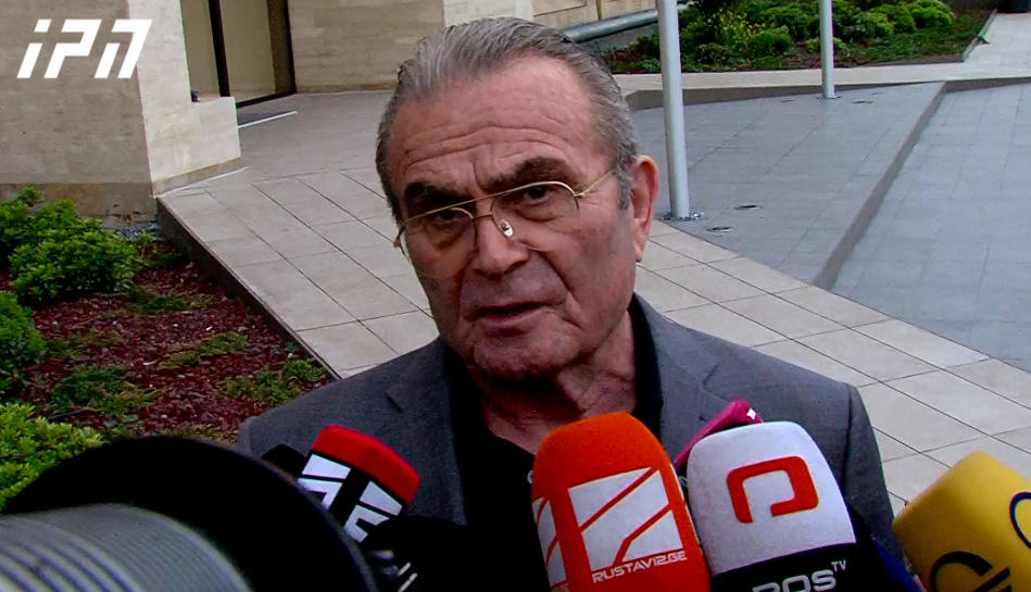 თემურ ჭყონია პრემიერთან შეხვედრაზე - ცვლილებების რესურსი არსებობს, კი, მაგრამ რაც არ უნდა შეცვალონ, პრობლემა ის არის, რომ კანონი რუსულთან ასოცირდება - მე არ დამრჩა იმის შთაბეჭდილება, რომ კანონს გაიწვევენ