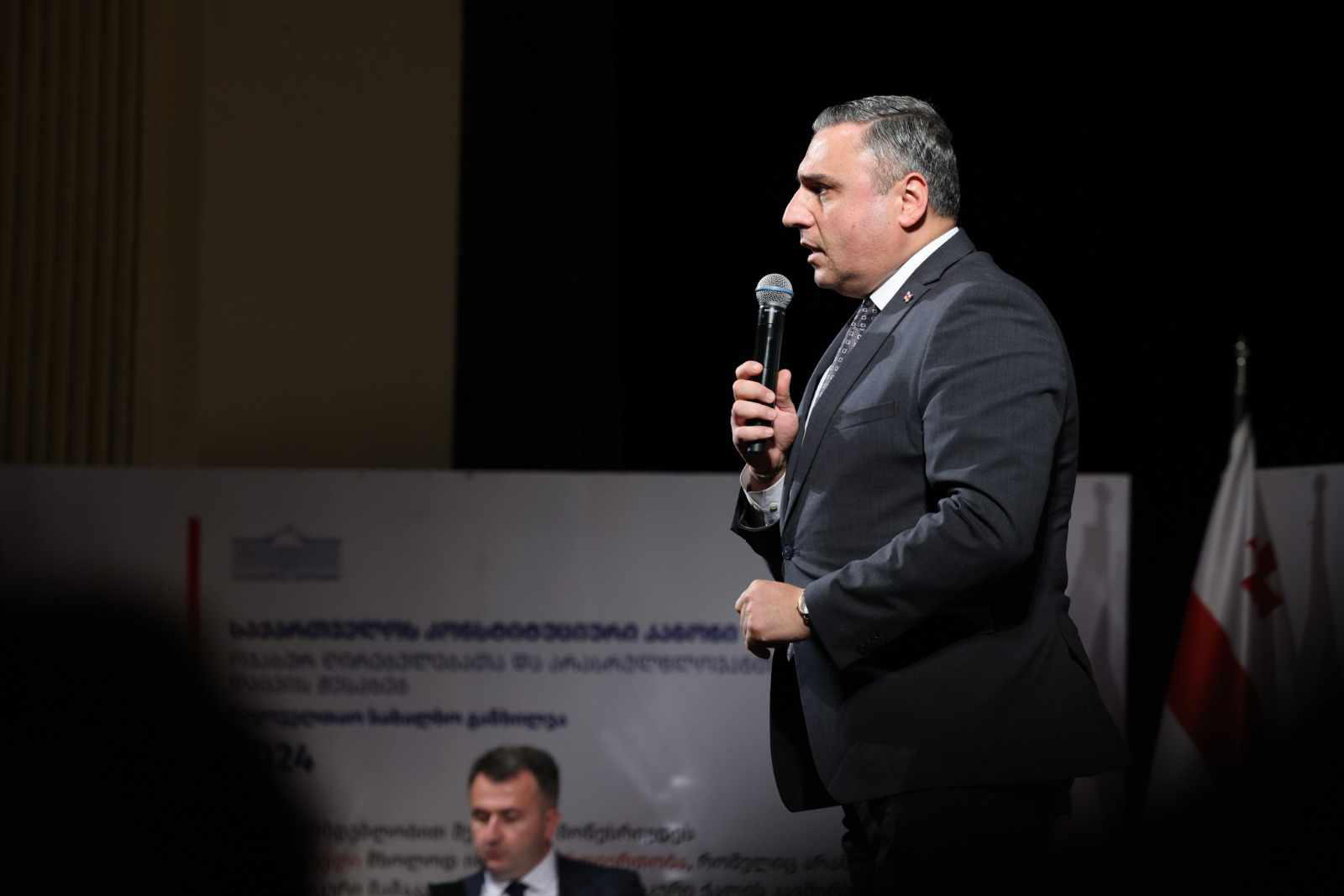 დავით მათიკაშვილი - ყველას აქვს უფლება იცხოვროს ისე, როგორც ცხოვრობს, თუმცა ნუ მოახდენს ამის პროპაგანდირებას, ნუ შეიტანს საგანმანათლებლო სისტემაში, ნუ აიძულებს ჩვენს შვილებს, რომ ეს რაღაც ტრენდი მოდური გახდეს