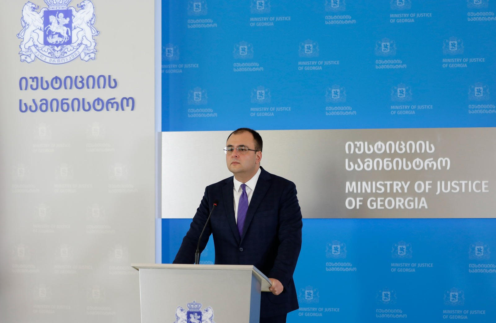 რატი ბრეგაძე - პროფესორი გაიფიცოს და ლექცია არ ჩაუტაროს სტუდენტს, რომელიც ცოდნის მისაღებად უნივერსიტეტს ფულს უხდის, კატეგორიულად მიუღებელია