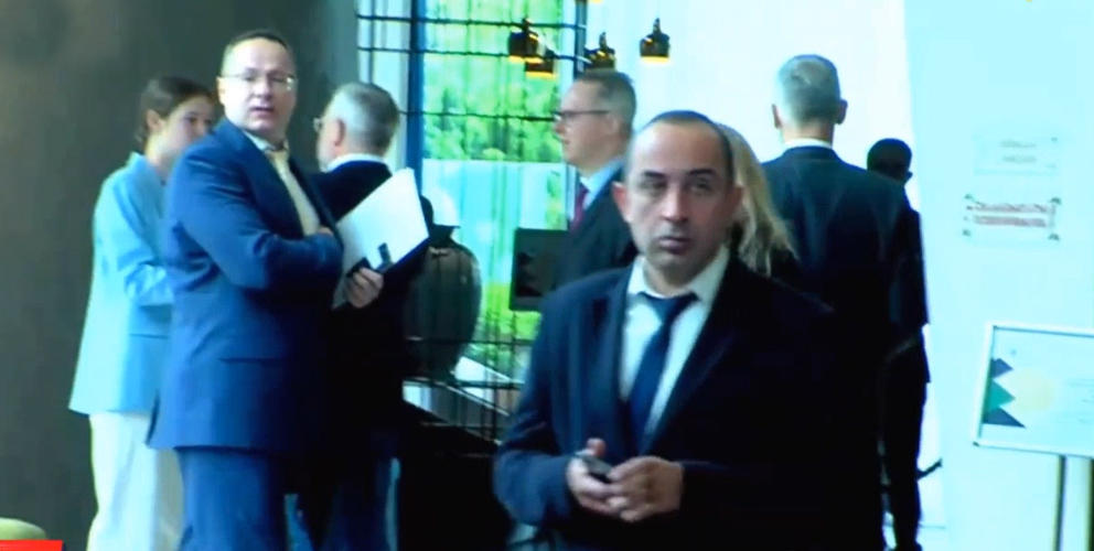 ოპოზიციონერი პოლიტიკოსები თბილისში ვიზიტით მყოფ ევროკავშირის წევრი რამდენიმე ქვეყნის საგარეო ურთიერთობათა კომიტეტის თავმჯდომარეებს ხვდებიან