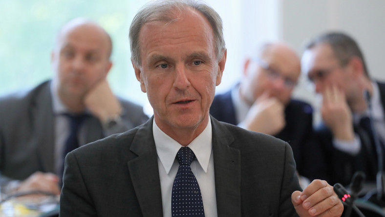 პოლონეთის სენატის საგარეო საქმეთა კომიტეტის თავმჯდომარე - არსებობს ძირის გამოთხრის მცდელობები ღირებულებებისთვის, რომლებიც კრიტიკულად მნიშვნელოვანია ევროკავშირისთვის