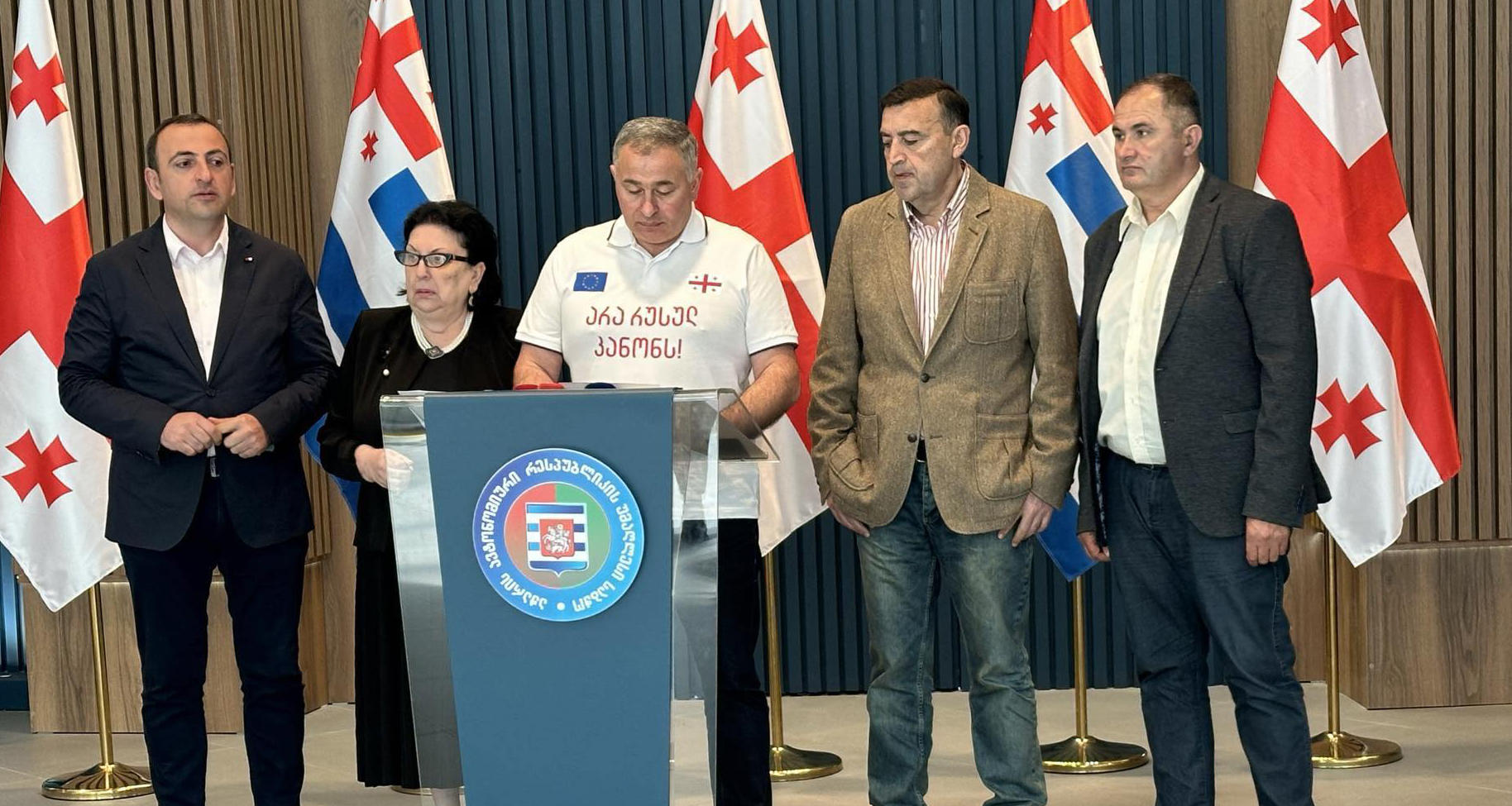 აჭარის უმაღლეს საბჭოში „ნაციონალური მოძრაობის“ წევრები და პარტია „ახალის“ წარმომადგენელი გიორგი კირთაძე ბოიკოტის რეჟიმში გადადიან