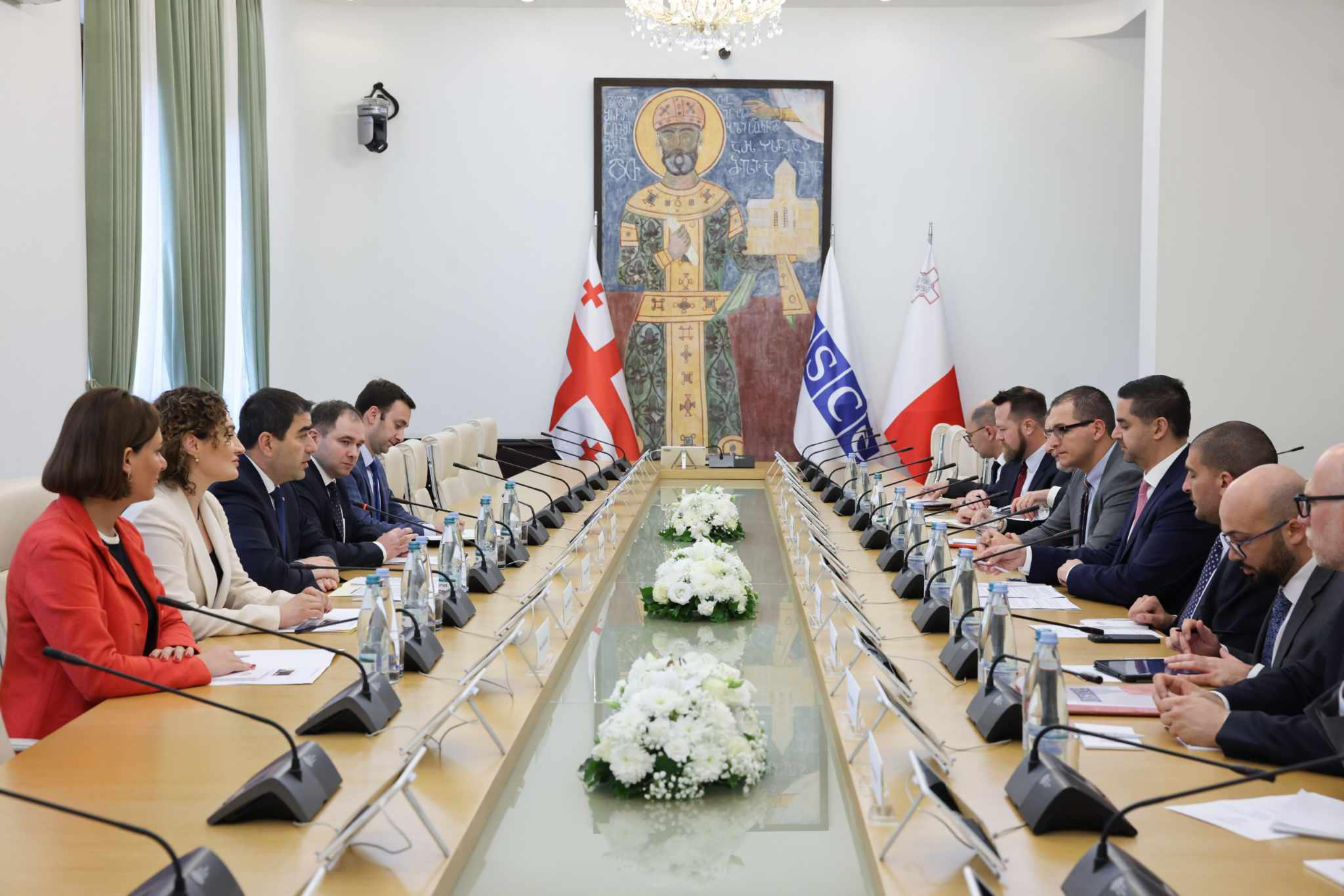 საქართველოს პარლამენტის თავმჯდომარე ეუთოს მოქმედ თავმჯდომარეს, მალტის საგარეო, ევროპულ საქმეთა და ვაჭრობის მინისტრს შეხვდა