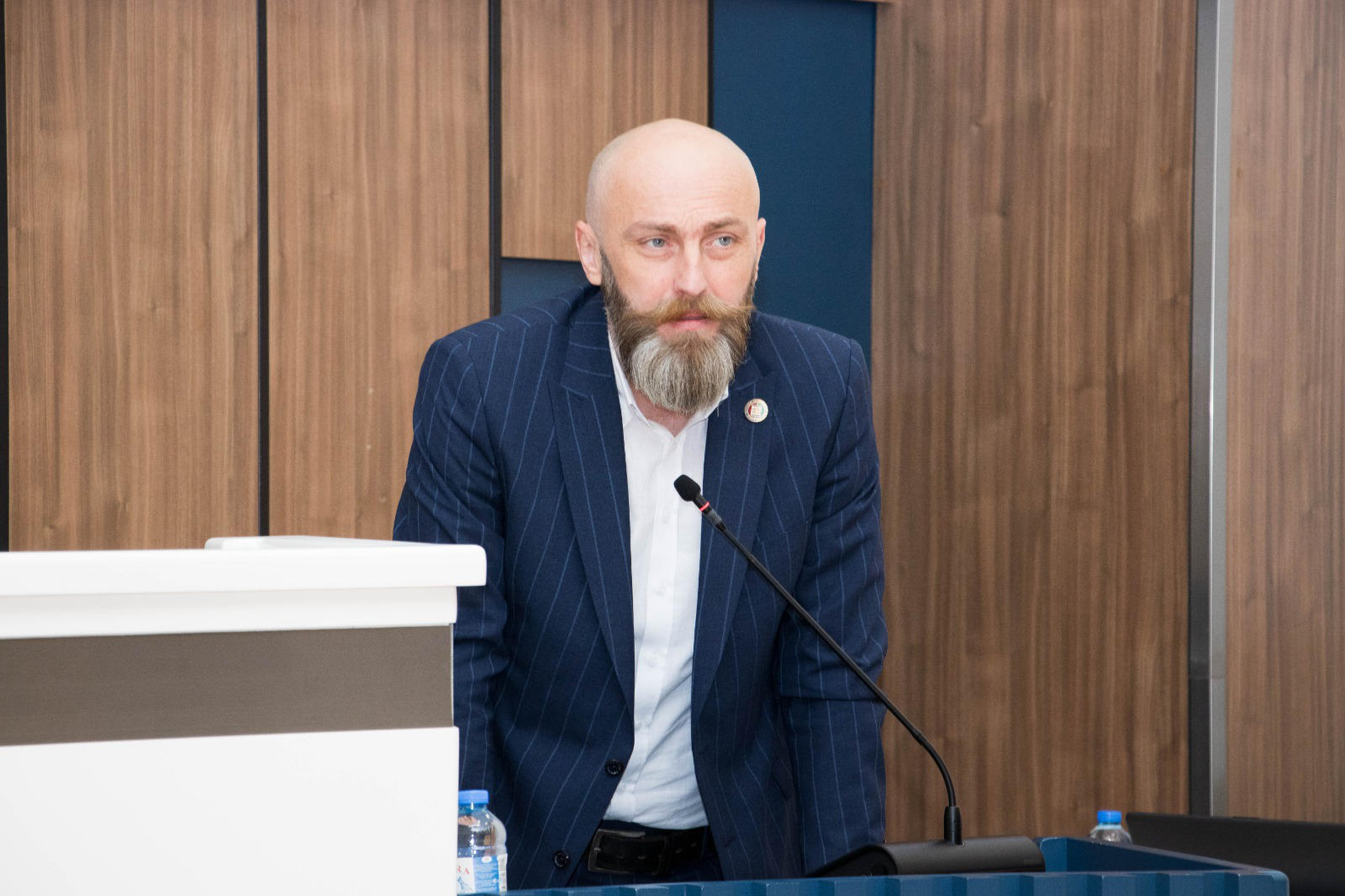 დავით ბაციკაძე - დღეს, დასავლურ სამყაროში ლიბერალური დღის წესრიგი ბატონობს