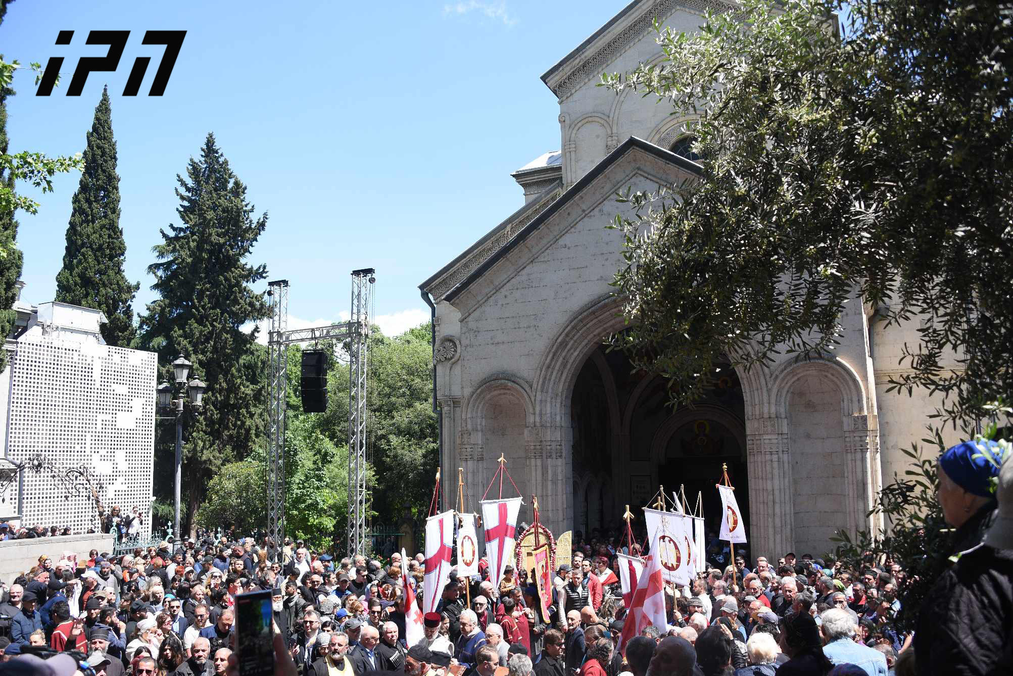 ოჯახის სიწმინდის დღესთან დაკავშირებით, ქაშვეთის ტაძარში პარაკლისი აღევლინება