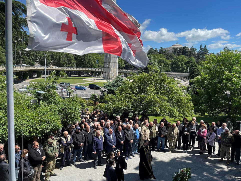 მამა ზაქარია ვეტერანებს - მინდა, თქვენს ოჯახებს, თქვენს დედებს გადავუხადო მადლობა, თქვენი სამშობლოსთვის თავგანწირული კაცების და ქალების აღზრდისთვის