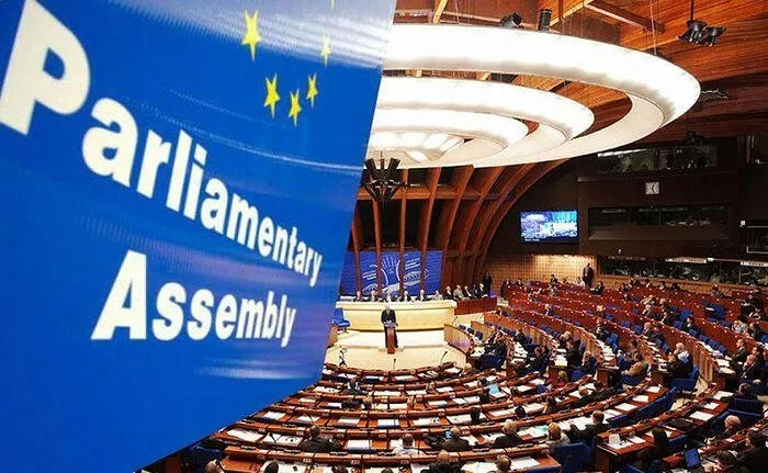ევროპის საბჭოს ადგილობრივ და რეგიონულ ხელისუფლებათა კონგრესის თანამომხსენებლები - საკონსტიტუციო სასამართლოს მიერ მმართველი პარტიის წევრების მოთხოვნის განხილვა, რომელიც 5 ოპოზიციური პარტიის აკრძალვას ეხება, უკიდურესად საგანგაშოა