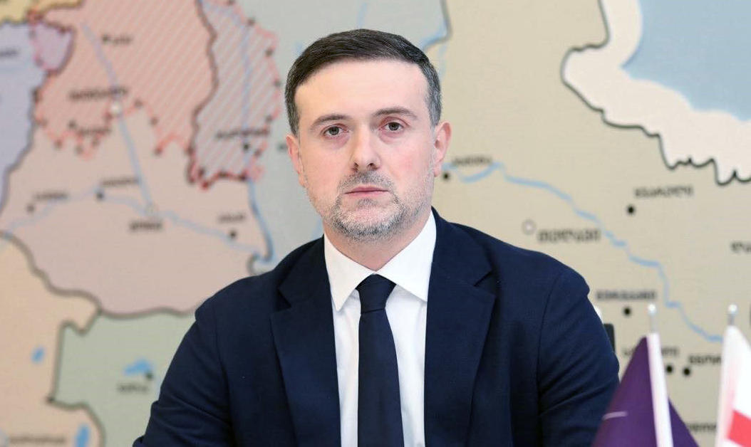 ირაკლი ეძგვერაძე - ვისაც არ სურს, ოლიგარქის კეთილდღეობის გამო გაწიროს არა მხოლოდ საკუთარი, არამედ ოჯახის, საკუთარი შვილების მომავალი, უარი უნდა თქვას უკანონო დავალებების შესრულებაზე