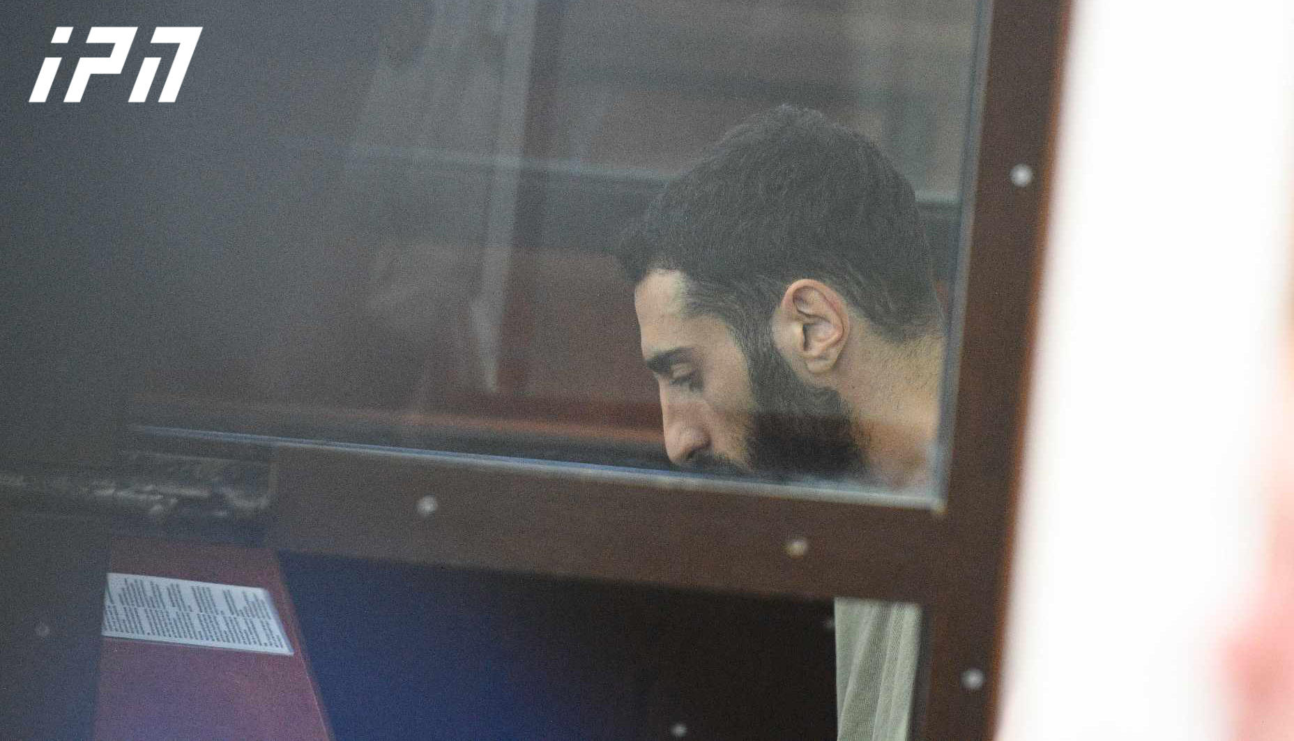 პროკურორის განცხადებით, ბრალდებულმა გიორგი ფირაშვილმა მის 20 წლის ცოლზე და სიდედრზე შურისძიება მას შემდეგ გადაწყვიტა, რაც გოგონა ძალადობის შედეგ მასთან სახლში არ ბრუნდებოდა