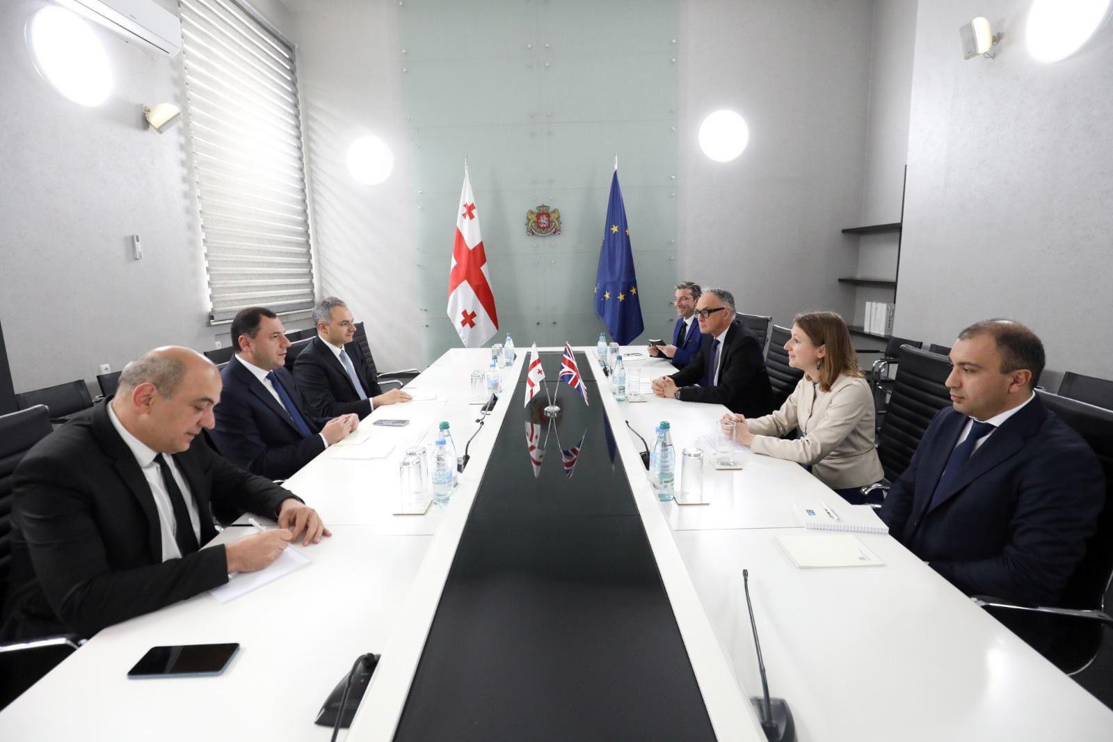 გიორგი ამილახვარმა დიდი ბრიტანეთის მთავრობის ბიზნესისა და ვაჭრობის დეპარტამენტის რეგიონული ექსპორტის დირექტორთან შეხვედრა გამართა