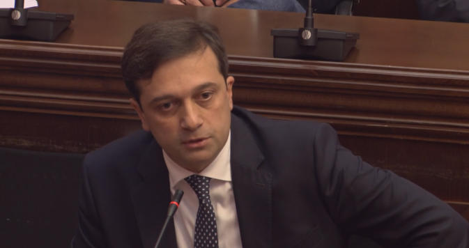 ლევან იოსელიანი უმრავლესობას - მოგიწოდებთ, ხვალინდელ სხდომაზე არ დაძლიოთ ვეტო, რომელიც პრეზიდენტმა დაადო ამ კანონს - უკან დახევა არა სისუსტის, არამედ სიძლიერის ნიშანი შეიძლება იყოს
