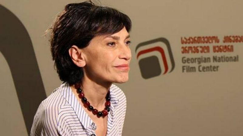 კინორეჟისორი ნანა ჯანელიძე „უცხოური გავლენის გამჭვირვალობის შესახებ“ კანონპროექტის მხარდამჭერი დეპუტატების შვილებს ღია წერილით მიმართავს