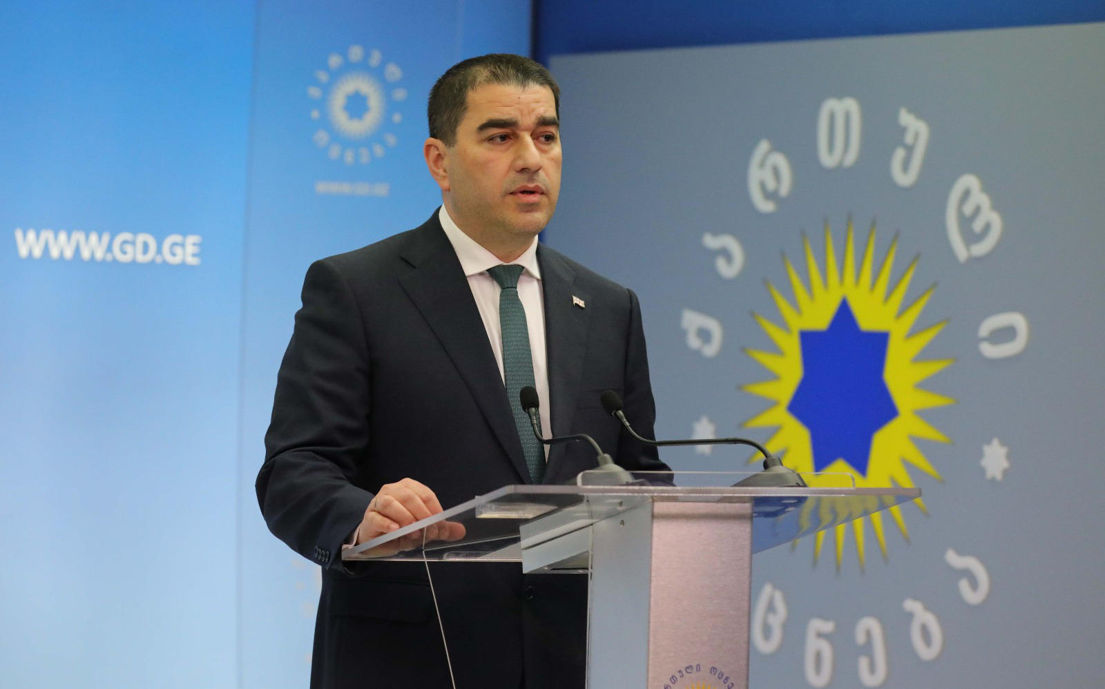 შალვა პაპუაშვილი - შეიკრიბა ყველა „ომის პარტია“ და აქვთ საერთო „ომის ქარტია“