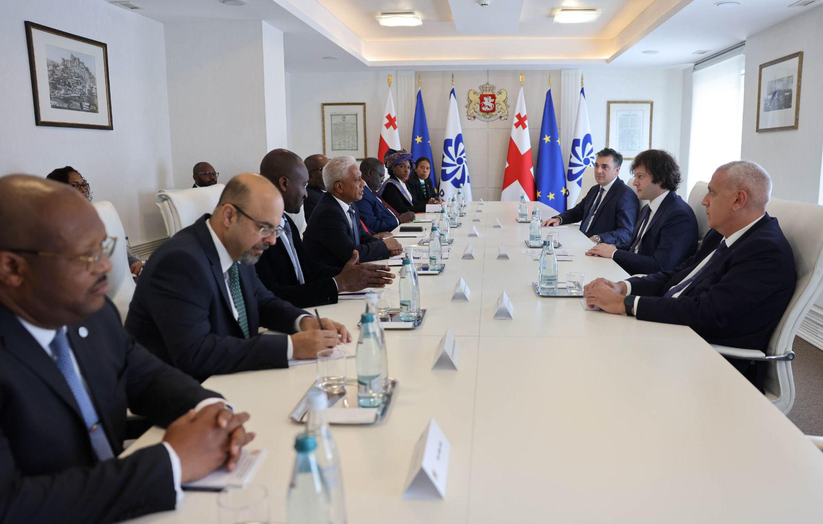 პრემიერ-მინისტრი პორტუგალიურენოვანი ქვეყნების თანამეგობრობის დელეგაციას შეხვდა