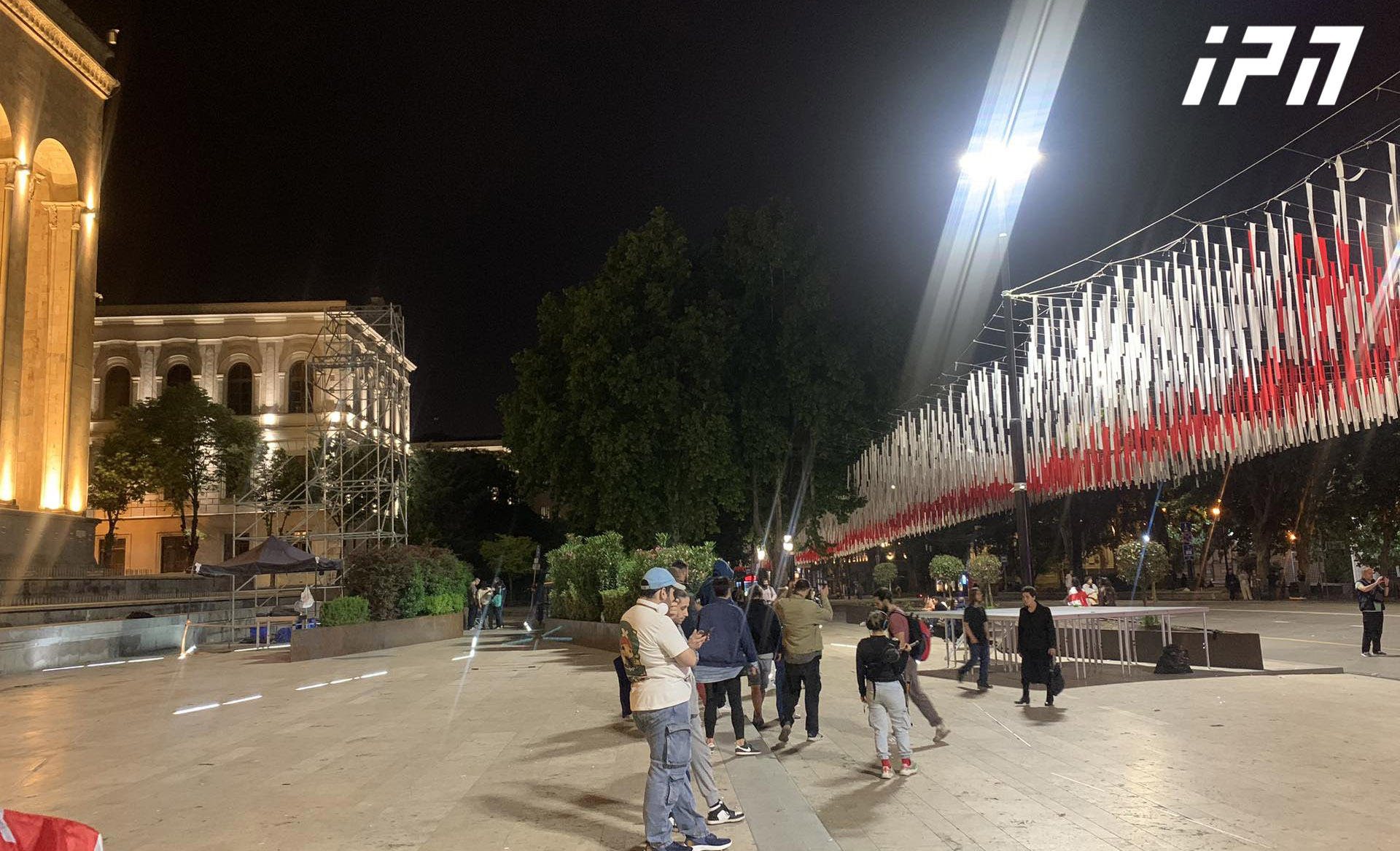 პარლამენტთან “უცხოური გავლენის გამჭვირვალობის შესახებ” კანონის საწინააღმდეგო აქცია დასრულდა