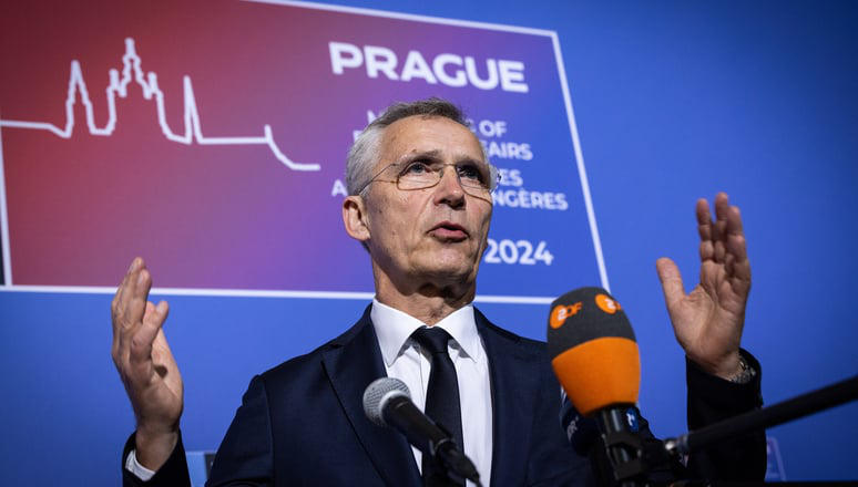 იენს სტოლტენბერგი - რუსეთი ურტყამს უკრაინას მის ტერიტორიაზე განთავსებული რაკეტებითა და არტილერიით, უკრაინას უნდა შეეძლოს საპასუხო დარტყმა და საკუთარი თავის დაცვა - ეს არის თავდაცვის უფლების ნაწილი