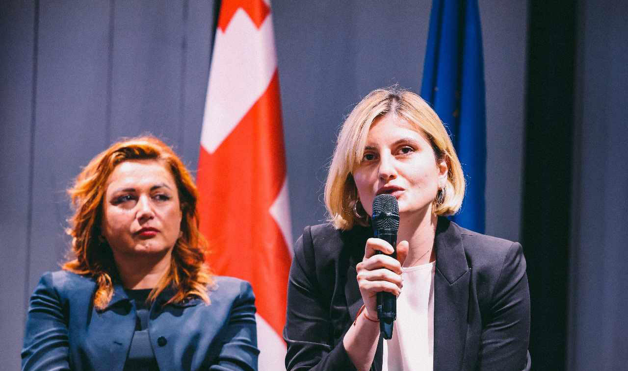 ბაია კვიციანმა საინფორმაციო კამპანიის -  „ნუ წაართმევ ბავშვობას“ გახსნით ღონისძიებაში მიიღო მონაწილეობა