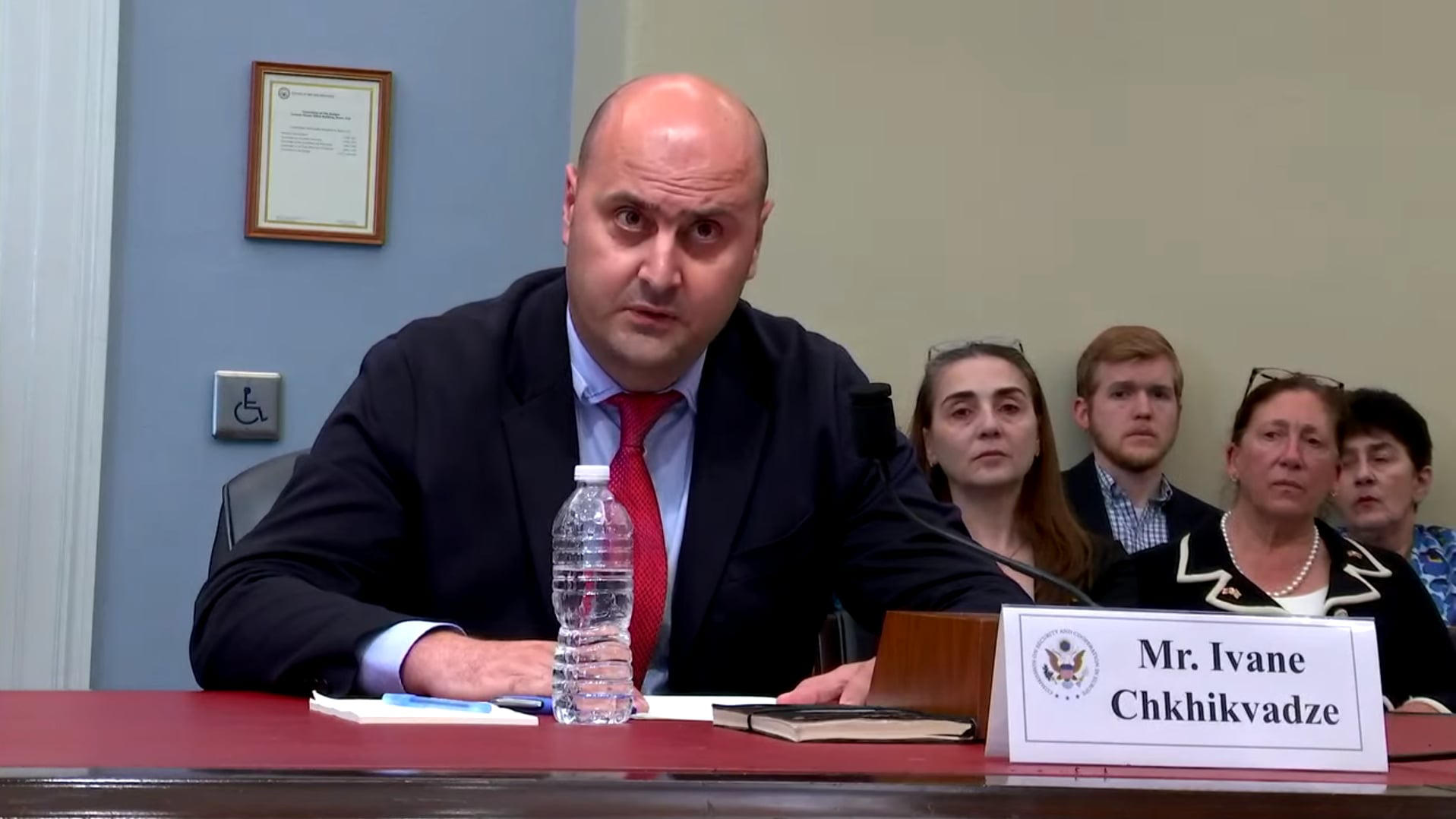 ვანო ჩხიკვაძე - მივესალმებით ცოტა ხნის წინ დაინიცირებულ კანონპროექტს, MEGOBARI Act-ს, იმედი მაქვს, რომ ეს კანონპროექტი მალე იქნება მიღებული და ამოქმედდება - ქართული საზოგადოების უდიდესი უმრავლესობა თავის მომავალს ევროპაში ხედავს