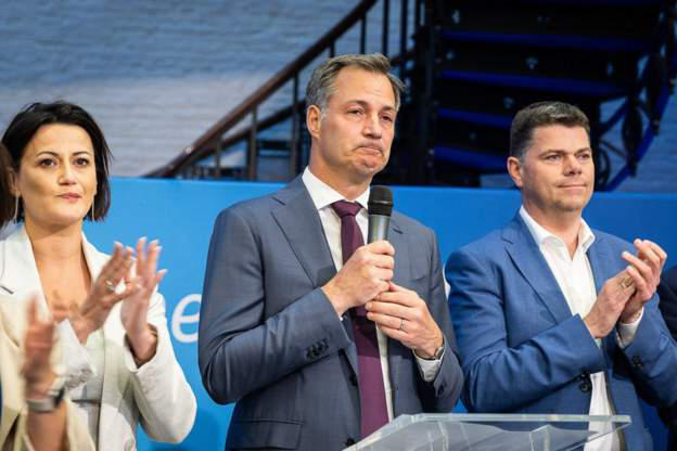 ბელგიის პრემიერი, არჩევნების შედეგების გამო, თანამდებობას ტოვებს