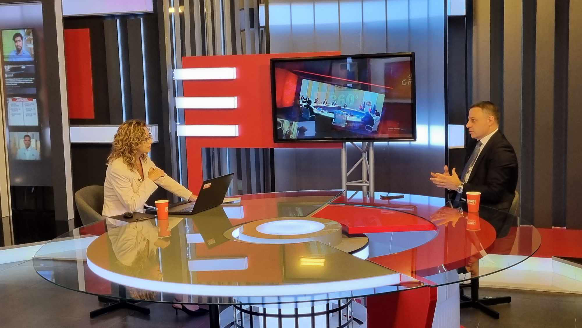 ალუდა ღუდუშაური - ემანუელ მაკრონის პოლიტიკა არის პირდაპირ კრახი - ყველამ თვალი უნდა გაუსწოროს რეალობას და უპირველეს ყოვლისა ევროპის პოლიტიკის შემქმნელებმა