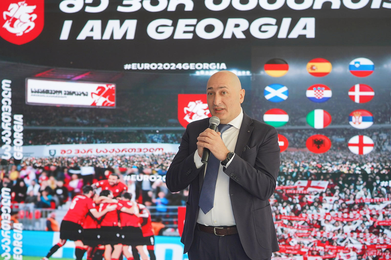 საქართველოს ეროვნული ნაკრების ისტორიულ გამარჯვებასთან დაკავშირებით საფოსტო მარკა „საქართველო ევროპაზე“ გამოიცა
