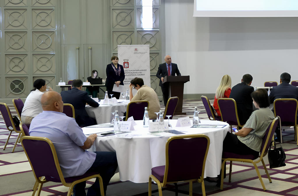 გარემოსდაცვითი და აგრარული განათლების ხელშეწყობის მიზნით, გარემოსდაცვითი ინფორმაციისა და განათლების ცენტრსა და აჭარის ავტონომიური რესპუბლიკის სოფლის მეურნეობის სამინისტროს შორის თანამშრომლობის მემორანდუმი გაფორმდა