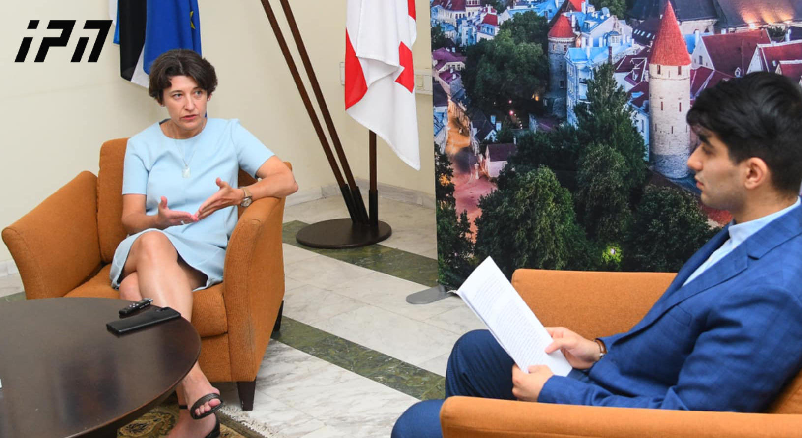 ესტონეთის ელჩი - „გლობალური ომის პარტია“ არავინ და ყველაფერია ერთდროულად - როცა პარლამენტის ან მთავრობის წარმომადგენლებს ვეკითხებით, ვის გულისხმობთ „გლობალური ომის პარტიაში“, ისინი ამბობენ, რომ „ეს თქვენ არ ხართ“
