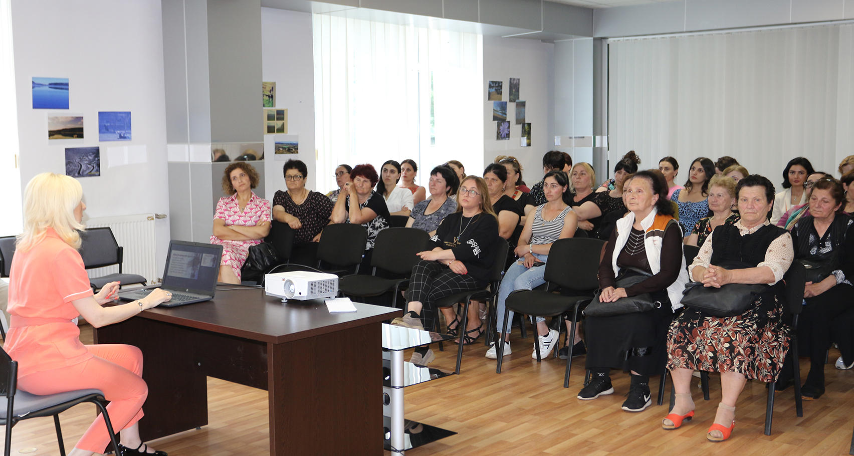 დმანისის მუნიციპალიტეტის გენდერული საბჭოს ორგანიზებით შეხვედრა გაიმართა