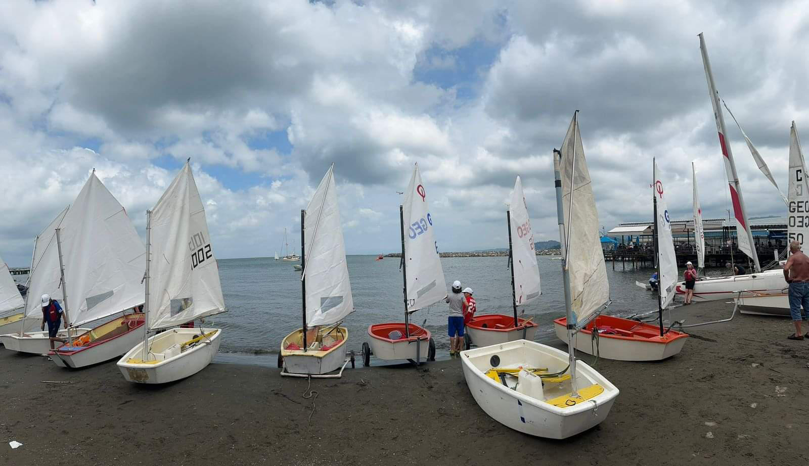 ბათუმში, აფროსნობის ღია პირველობა საზეიმოდ გაიხსნა