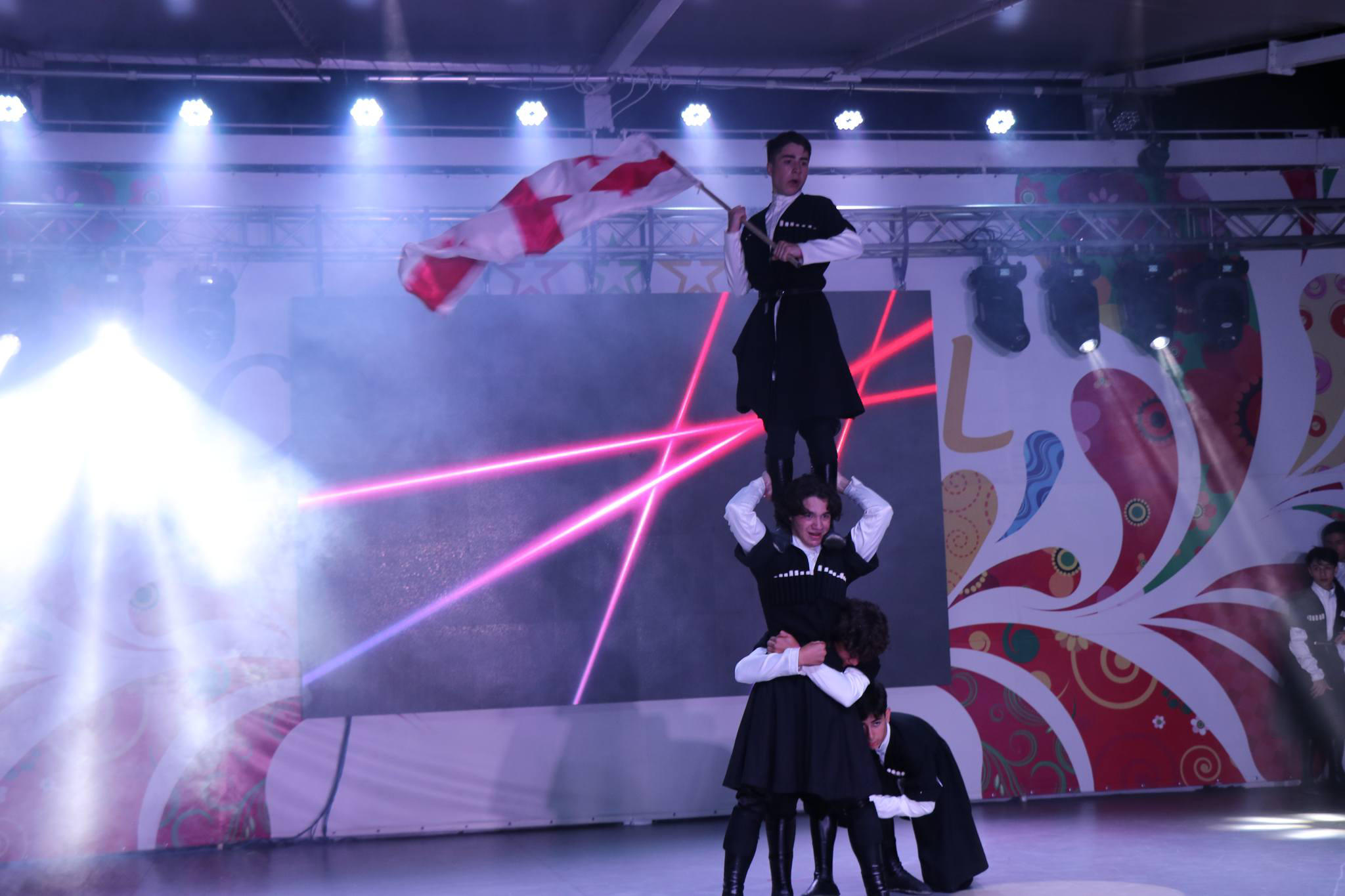 ბორჯომის კულტურისა და ხელოვნების ცენტრთან არსებული ქორეოგრაფიული ანსამბლები ქალაქ ვარნაში გამართული ფესტივალის გამარჯვებულები არიან