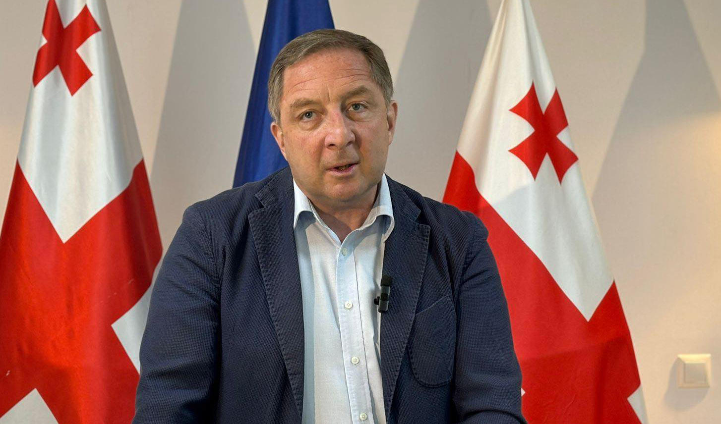 ალექსი პეტრიაშვილის განცხადებით, საზღვარგარეთ საარჩევნო უბნების გახსნის მოთხოვნით, საგარეო საქმეთა სამინისტროსთან 1-ელ ივლისს აქცია დაიგეგმა