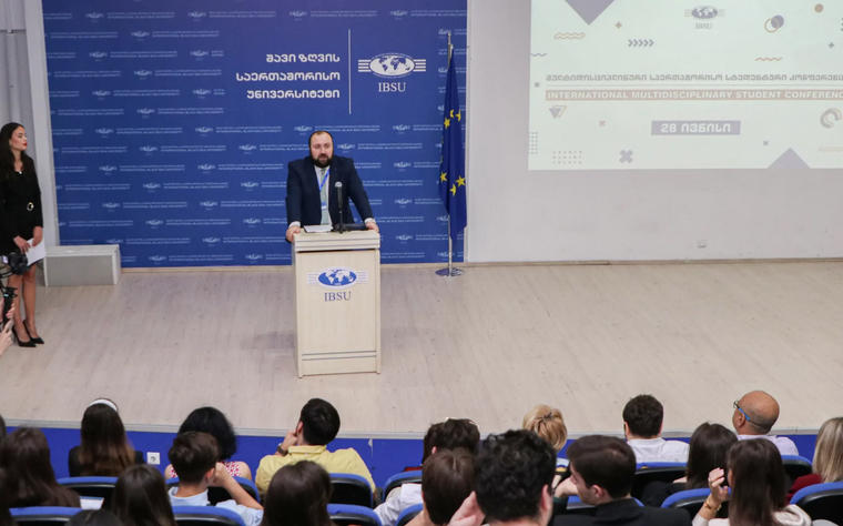 IBSU-ში მე-3 მულტიდისციპლინური საერთაშორისო სტუდენტური კონფერენცია გაიმართა